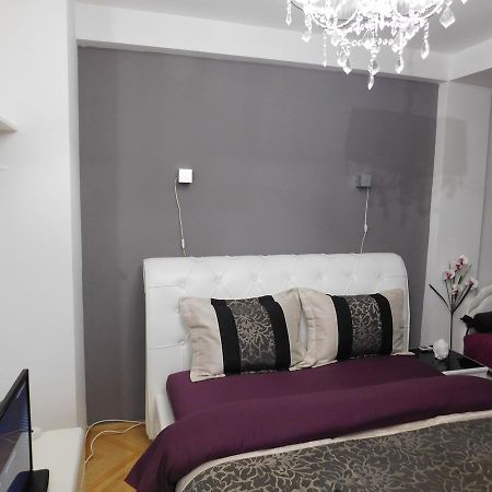 Velvet Lux Lägenhet Ni Exteriör bild