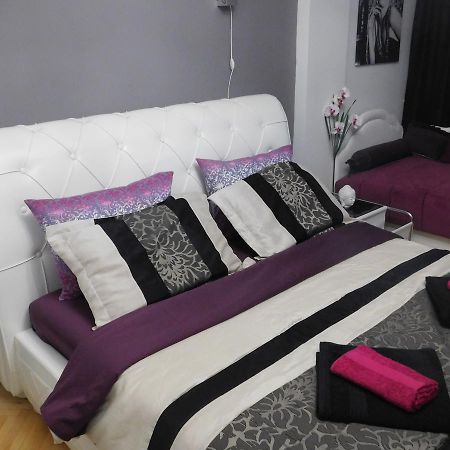 Velvet Lux Lägenhet Ni Exteriör bild