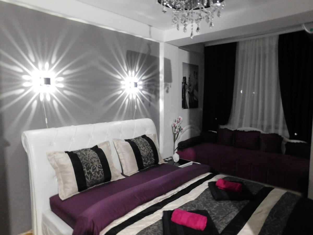 Velvet Lux Lägenhet Ni Exteriör bild